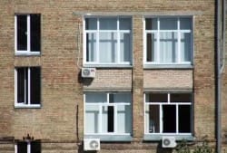 Metto il condizionatore d’estate senza isolare