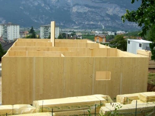 costruire in legno - Cantierizzazione e montaggio struttura in x-lam – Zona Climatica E – GG 2784 – Lavis (TN): 6 Cantierizzazione e montaggio struttura in x-lam -07