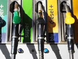 energia elettrica - Dimezzare la bolletta della luce o i costi della politica? 7