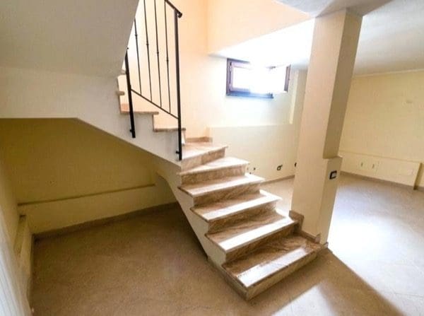 cause della muffa - Umidità in cantina o nel seminterrato, come risolvere il problema 2 cause della muffa - Umidità in cantina o nel seminterrato, come risolvere il problema 1