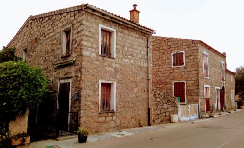 isolamento contro il caldo - L'isolamento in granito diventa casa per vacanze in Corsica 35 isolamento contro il caldo - L'isolamento in granito diventa casa per vacanze in Corsica 34