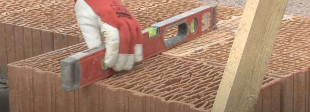 costruire in laterizio - Capire le differenze tra blocco Ytong e blocco in laterizio 5