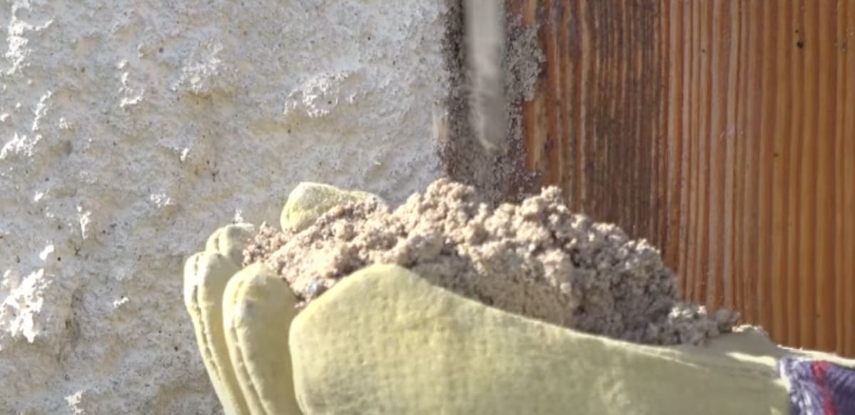 posa serramento - Impossibile sigillare una finestra con materiali naturali 5