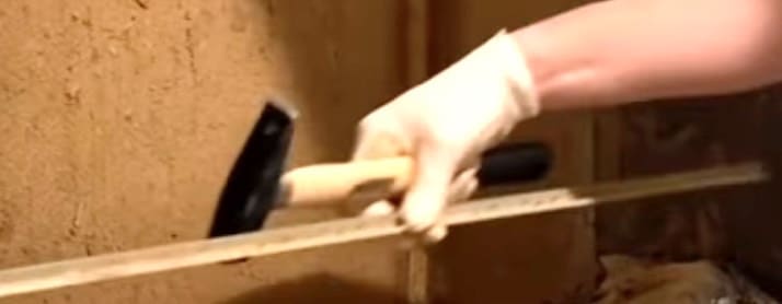 finitura interna parete - Intonaco in argilla in bagno 21