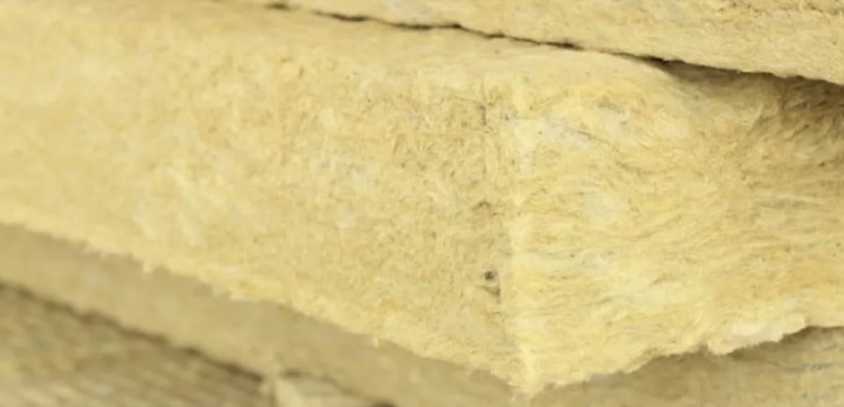 isolamento tetto in legno - Tetto in legno, fibra di legno vince lana di roccia 2:0 1