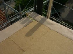 telo freno al vapore risvoltato sulla fibra di legno