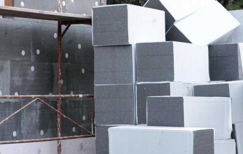 isolamento esterno a cappotto - Meglio un isolamento a cappotto di pochi centimetri o meglio non intervenire? 7 isolamento esterno a cappotto - Meglio un isolamento a cappotto di pochi centimetri o meglio non intervenire? 4