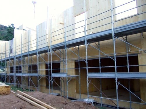 Cantierizzazione e montaggio struttura in x-lam -08