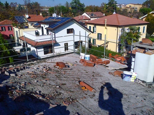 coppi-scoperchiare-tetto-latero-cemento-coppi-celenit-cappa-cls-06