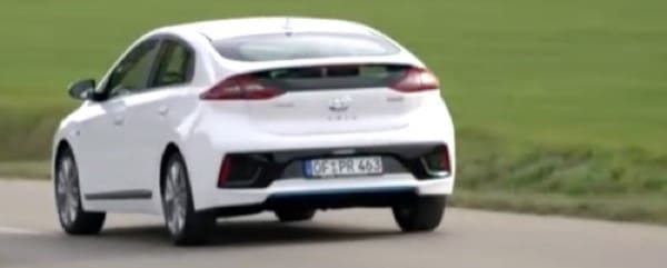 hyundai-ioniq-sensazione-guida-auto-elettrica-08