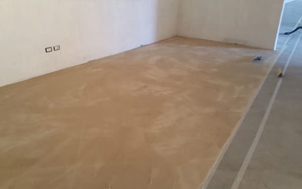 finitura solaio - Pastellone, un rivestimento con basso spessore salubre 3 pastellone-rivestimento-cementizio-basso-spessore-salubre-03