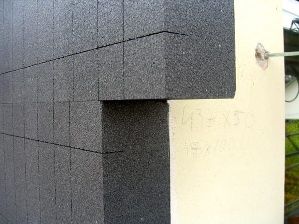 isolamento esterno a cappotto - La grafite contenuta nel pannello in EPS grigio 5