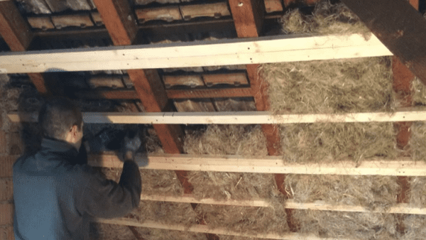 isolamento sottotetto - Isolare il sottotetto che è pertinenza dell'appartamento sito all'ultimo piano 4 isolamento sottotetto - Isolare il sottotetto che è pertinenza dell'appartamento sito all'ultimo piano 4