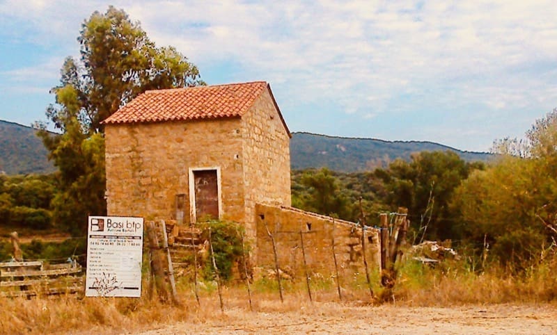 ARCHITETTURA - L' isolation en granit devient une maison de vacances en Corse 41
