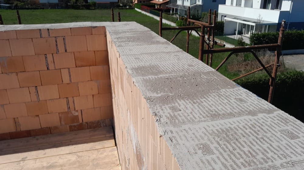 isolamento tetto in latero cemento - Ampliamento sopra solaio garage, preparazione tetto piano sopra laterizio rettificato, settimana 3 4 isolamento tetto in latero cemento - Ampliamento sopra solaio garage, preparazione tetto piano sopra laterizio rettificato, settimana 3 3