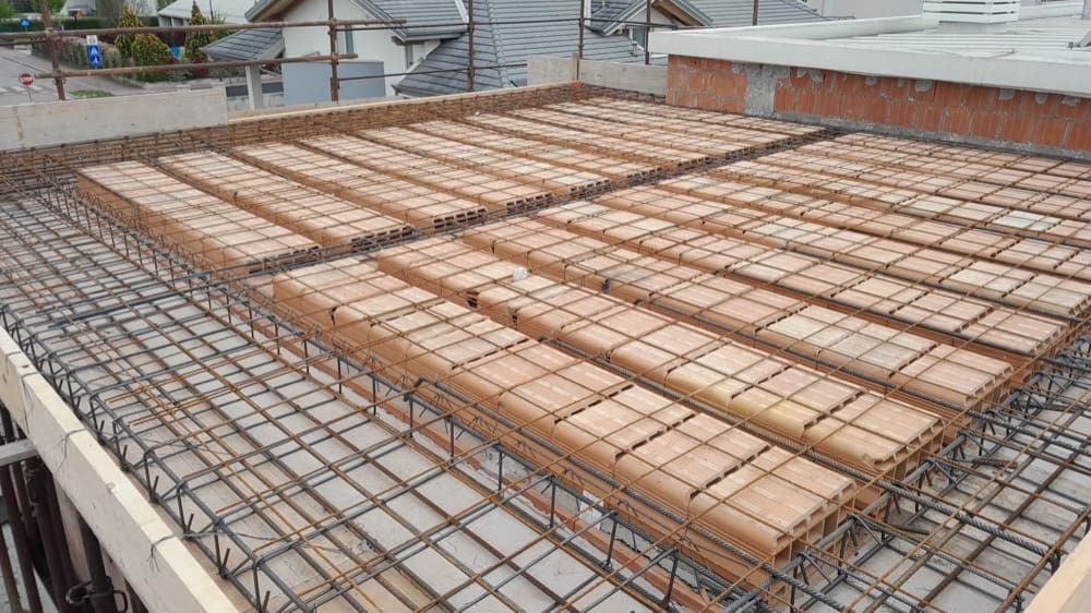 isolamento tetto in latero cemento - Ampliamento sopra solaio garage, preparazione tetto piano sopra laterizio rettificato, settimana 3 10 isolamento tetto in latero cemento - Ampliamento sopra solaio garage, preparazione tetto piano sopra laterizio rettificato, settimana 3 9