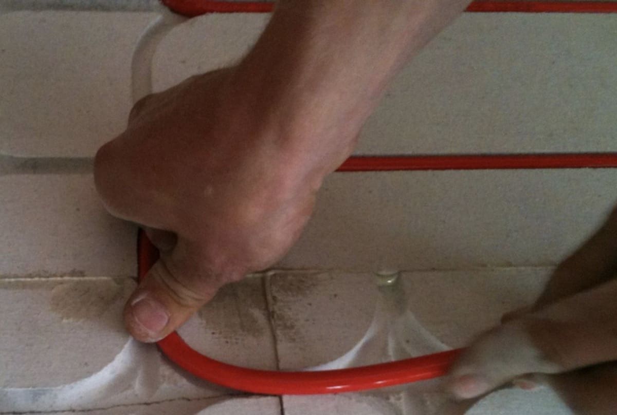 riscaldamento tips - Regolazione impianto radiante a pavimento = risparmio 8 riscaldamento tips - Regolazione impianto radiante a pavimento = risparmio 7