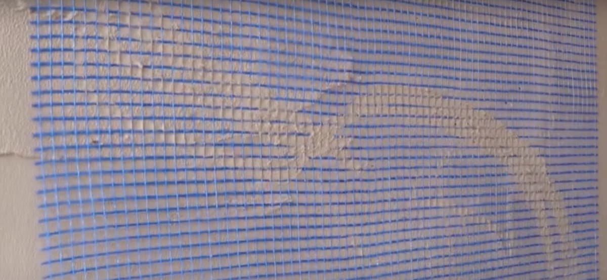 isolamento interno - Rete in fibra di vetro antialcalina da 1-2€ o rete in juta da 4€ 4 isolamento interno - Rete in fibra di vetro antialcalina da 1-2€ o rete in juta da 4€ 4