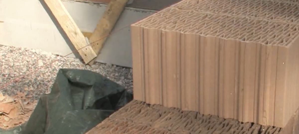 costruire in laterizio - Capire le differenze tra blocco Ytong e blocco in laterizio 7 costruire in laterizio - Capire le differenze tra blocco Ytong e blocco in laterizio 7