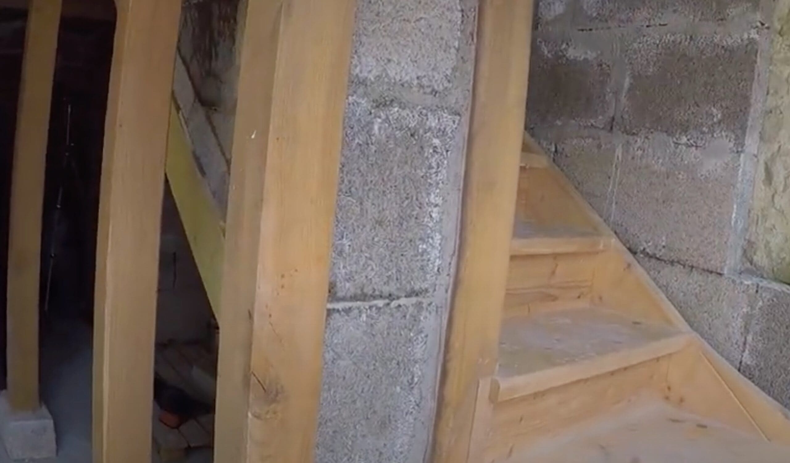 isolamento interno - Isolamento interno della scala della cantina 6 isolamento interno - Isolamento interno della scala della cantina 6