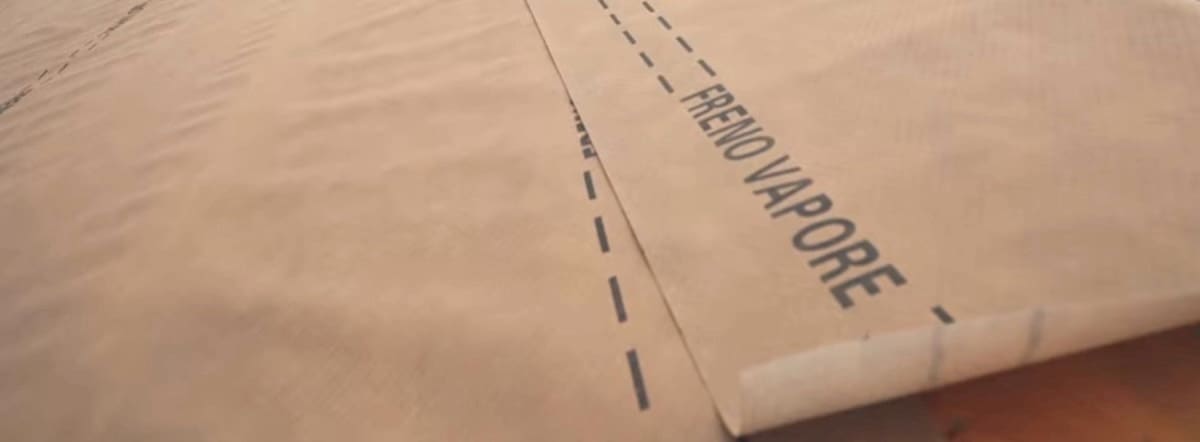 tenuta all' aria tetto - Freno al vapore sul tetto in legno, NON così 2 tenuta all' aria tetto - Freno al vapore sul tetto in legno, NON così 2