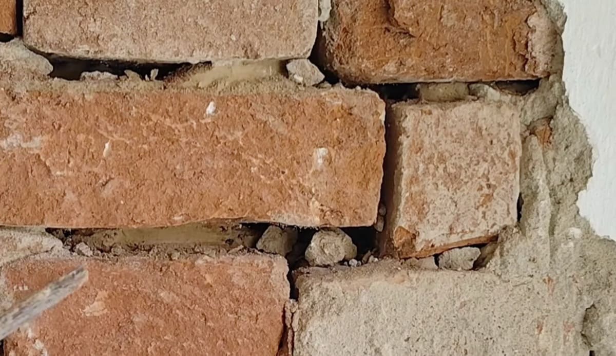 isolamento interno - Malta di allettamento fai da te argilla e calce 5