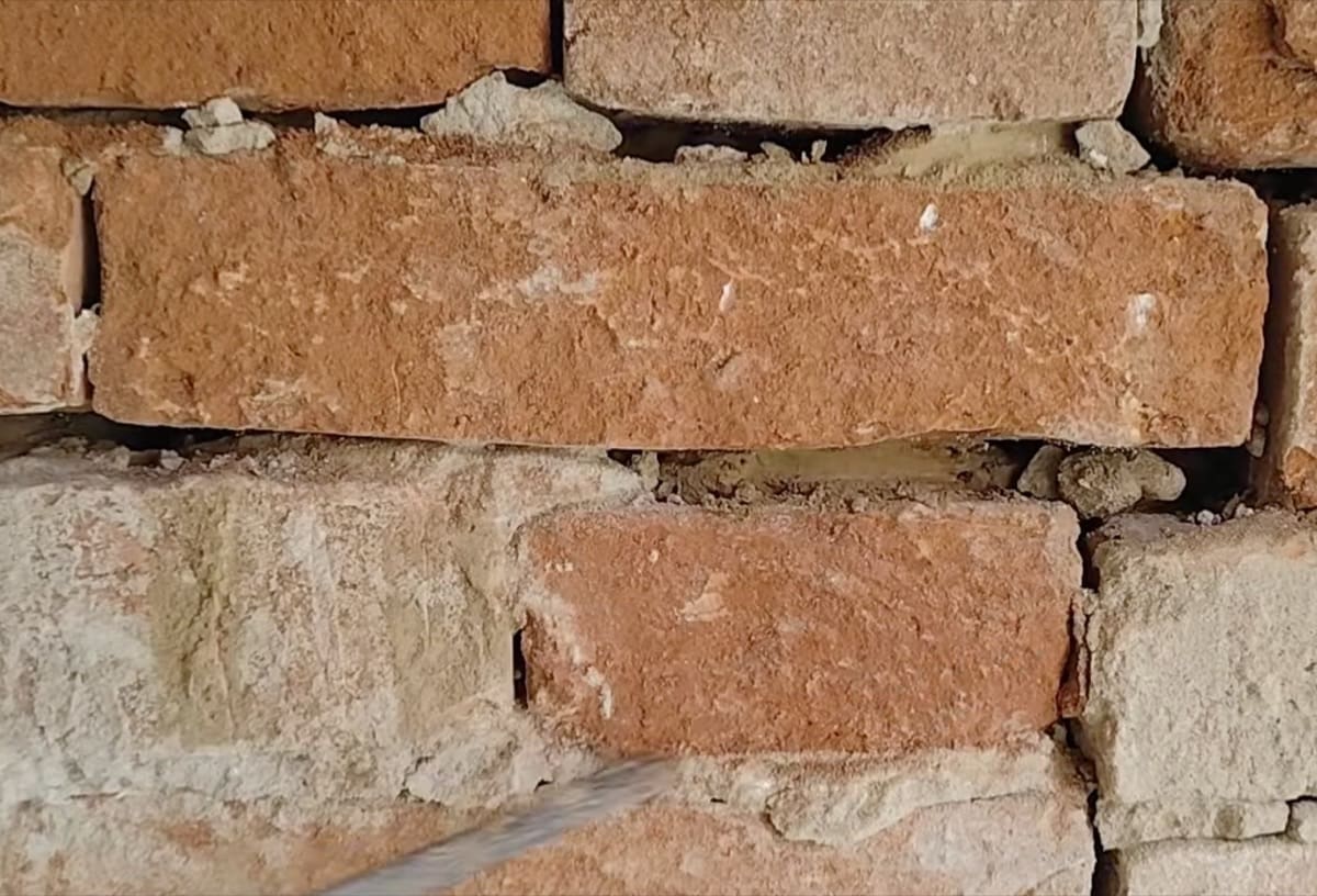 isolamento interno - Malta di allettamento fai da te argilla e calce 6